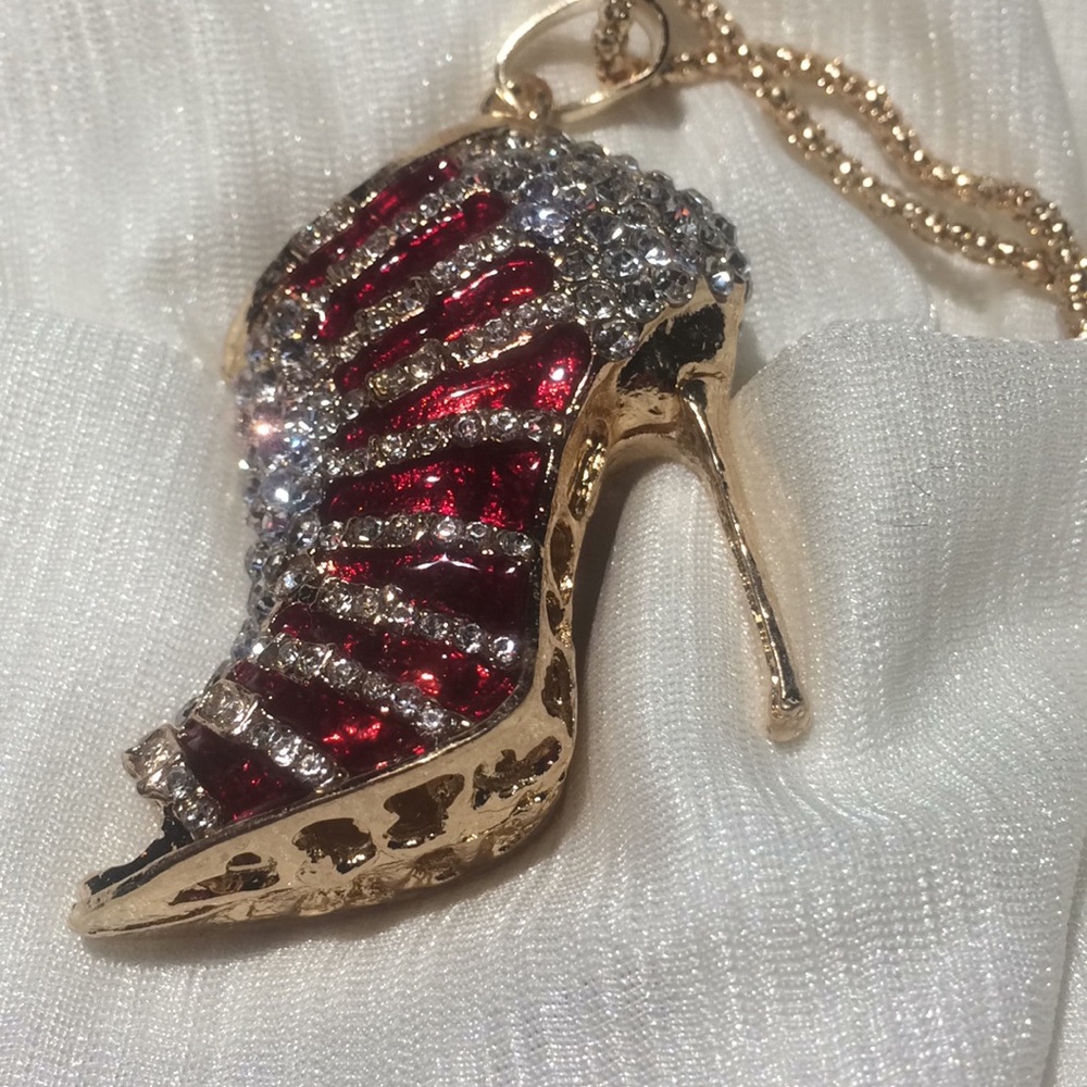 Red Rhinestone Bling Stiletto High Heel Pendant Necklace - Picture 1 of 4